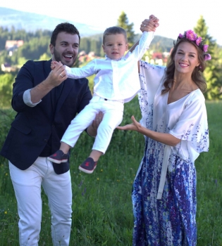 Григорий Решетник с женой и сыном