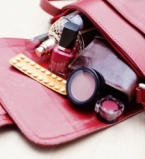 Косметичка современной девушки.