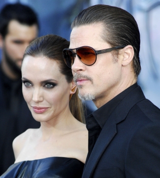 Анджелина Джоли и Брэд Питт переезжают