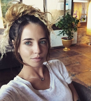 Надя Дорофеева отдохнула с мамой