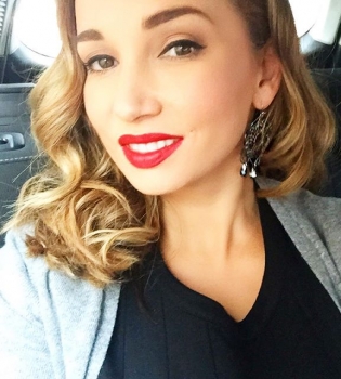 Коварный план: Анфиса Чехова устроила сюрприз мужу