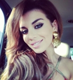 Анна Седокова встречается с Рожденом Ануси