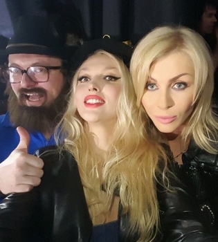 Dzidzio, Оля Полякова и Ирина Билык