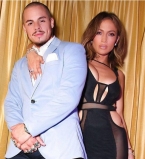 Дженнифер Лопес сняла домашнее видео с возлюбленным Каспером Смартом