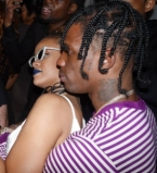 Горячо: Рианна снялась в сексуальной фотосессии с новым бойфрендом