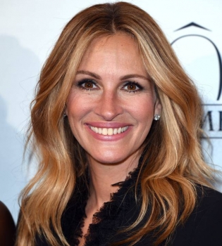 Джулия Робертс откровенно рассказала о своих отношениях с Джорджем Клуни