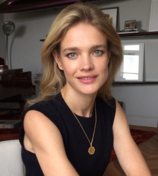 Наталья Водянова попала в больницу с подозрением на инсульт