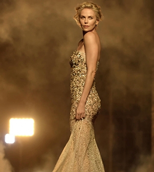 Роскошная Шарлиз Терон снялась в новом ролике легендарного парфюма J&rsquo;adore