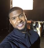 Без лишних глаз: R&amp;B-музыкант Ашер тайно женился