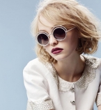 Дочь Джонни Деппа и Ванессы Паради снялась для Vogue