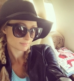 Вслед за сестрой: Пэрис Хилтон собирается выйти замуж и родить ребенка