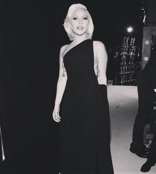 Леди Гагу назвали женщиной года