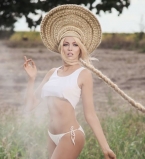 Оля Полякова фото