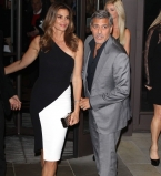 Женатый Джордж Клуни рассказал, как оказался в кровати Синди Кроуфорд