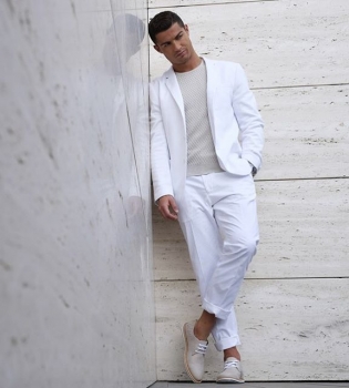 Криштиану Роналду приписывают роман с датской супермоделью