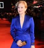 Легендарная красавица: 66-летняя Мэрил Стрип блистает на красной дорожке в Лондоне