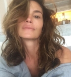 Синди Кроуфорд рассказала о пикантном моменте ее знакомства с бывшим мужем Ричардом Гиром