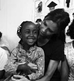 Виктория Бекхэм с благотворительной миссией посетила Эфиопию