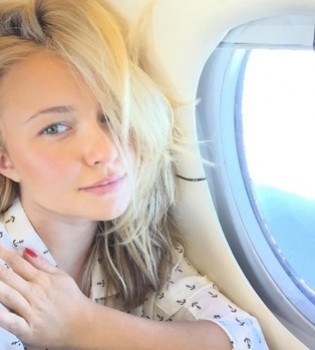 Хайден Панеттьери лечится от послеродовой депрессии в клинике - СМИ