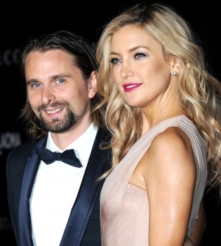 Звездное откровение: Кейт Хадсон рассказала, почему растрогла помолвку с Мэттью Беллами