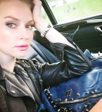 Жених Светланы Ходченковой раскритиковал ее внешний вид