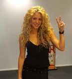 Трогательные уроки от мамы: Шакира учит сына географии