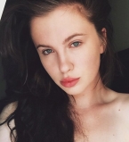 Дочь Алека Болдуина посвятила ему трогательную татуировку