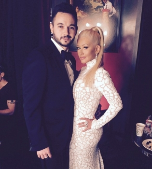 Забавное фото: супруг Кристины Агилеры показал их маленькую дочь