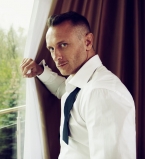 Ларсон умер