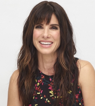 Сандра Баллок впервые прокомментировала новость об усыновлении второго ребенка