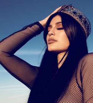 Сестра Ким Кардашьян снялась в сексуальной фотосессии украинского фотографа