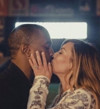 Ким Кардашьян впервые показала, как Канье Уэст сделал ей предложение