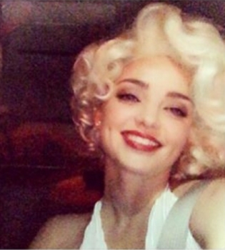 Миранда Керр примерила образ Мэрилин Монро