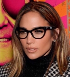 Влюбленные и стильные: Дженнифер Лопес показала новые совместные фото с Каспером Смартом