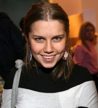 Звезда сериала &quot;Папины дочки&quot; Дарья Мельникова родила первенца в день рождения мужа