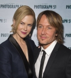 СМИ: Супруг Николь Кидман изменяет ей с молодой красоткой