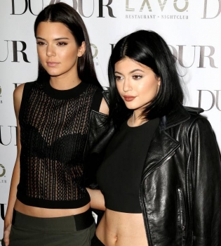 Кайли и Кендалл Дженнер признаны самыми влиятельными подростками