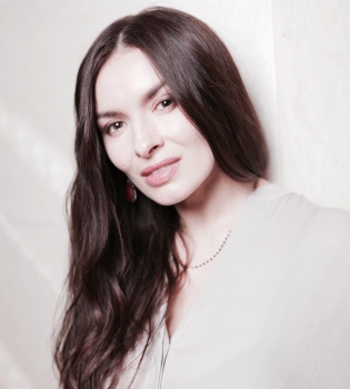 Надежда Мейхер не знает, как назвать своего третьего ребенка