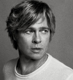 Брэд Питт снялся в провокационной фотосессии для V Magazine