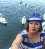 Не узнать: Ева Польна поразила постройневшей фигурой