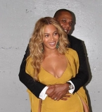 Бейонсе и Джей-Зи примерили образы героев знаменитой кинокомедии