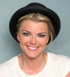 Ирина Блохина поделилась умилительным фото своей маленькой дочери Жаклин