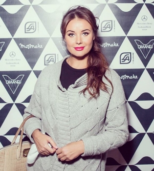 Оксана Федорова готовится в третий раз стать мамой