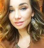 Лето среди осени: Анфиса Чехова поделилась яркими снимками с отдыха на Мальдивах