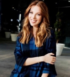 Молодая мама Наталья Подольская поделилась умилительным снимком с сыном