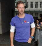 Крис Мартин заявил, что стал счастливым после развода с Гвинет Пэлтроу