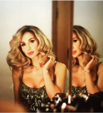 Откровения на сцене: во время всеукраинского тура LOBODA покажет кадры из семейного архива