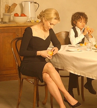 Итальянская семья: Скарлетт Йоханссон и Мэтью Макконахи снялись в рекламе парфюма