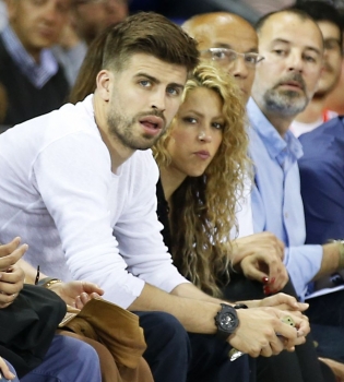 Секс-скандал: Шакиру и Жерара Пике шантажируют интимным видео с их участием