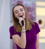 Финалистка шоу Голос країни презентовала песню для нового фильма